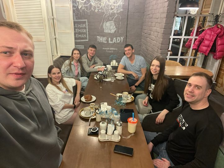 А что, если в этот раз мы познакомимся по-настоящему?