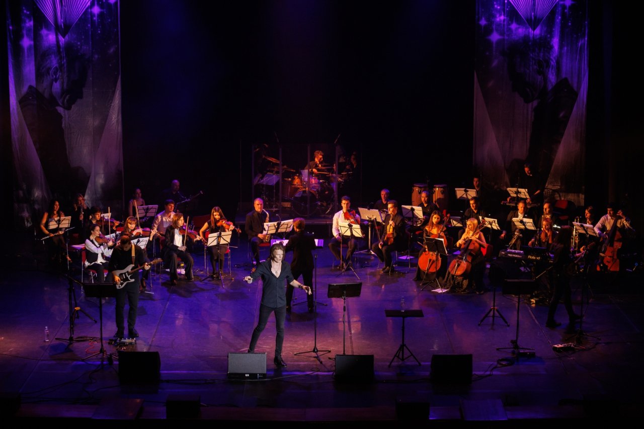 Хиты Sting с симфоническим оркестром Desert Rose Symphony 0+