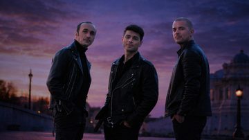 Счастье. Небо на асфальте